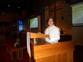 Tami in pulpit at Good Shepherd